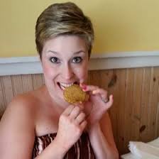 Janna White (janaynay82)