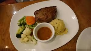 아웃백에서 함께하는 특별하고 소중한 추억들 지금 감상해보세요. The Bar From Outback Strakhouse Picture Of Outback Steakhouse Nu Sentral Kuala Lumpur Tripadvisor