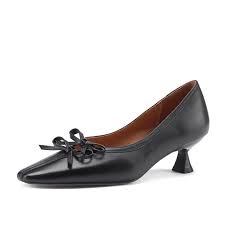 Amazon.co.jp: 甘い靴女性のかかとの春の蝶の結び目女性の靴本革の結婚披露宴の女性の靴のための女性の靴 (Color : Black,  Shoe Size : 8) : ファッション