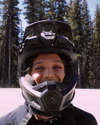 Happy birthday twin (good luck telling who's who 😉)