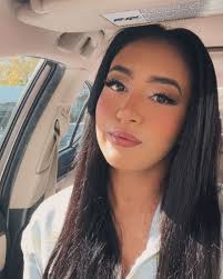 Kayla Lopez's Instagram, Twitter & Facebook