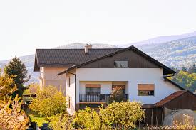 Pace seamless gutters is a licensed and insured business offering seamless gutter systems and gutter cleaning solutions. How Much Does It Cost To Replace Gutters In Salem Or