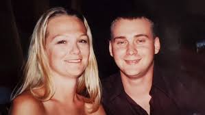 Two strangers, a canceled flight and an unexpected road trip