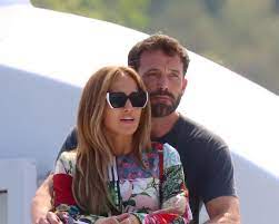 Jul 24, 2021 · j lo & ben affleck pack on pda on french yacht ride for her birthday. Arg1q5sozpavzm