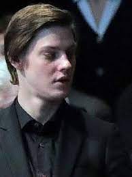 Павел табаков сегодня является одним из редких примеров артиста с публичной политической позицией. Tabakov Pavel Olegovich Vikipediya