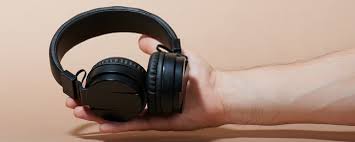 New Review How To Clean Your Headphones A Complete Guide Https Ift Tt 3ei5ckc Music Musicrevie In 2020 Headphones How To Clean Headphones Over Ear Headphones