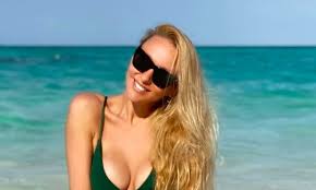 Оля полякова показала свои ножки без фотошопа. Olya Polyakova Pokazala Kak Vyglyadit Ee Figura Na Samom Dele Womanel