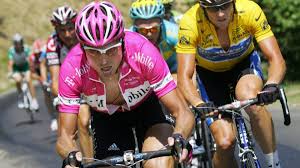 Born 2 december 1973) is a german former professional road bicycle racer. Lance Armstrong Shows Caring Side By Visiting Former Tour De France Rival Jan Ullrich