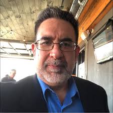 Please help! How do I make black and white and only have the rings color?