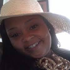 Kisha Riggins's Instagram, Twitter & Facebook