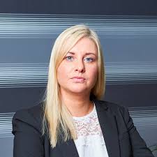 Никола Шарп