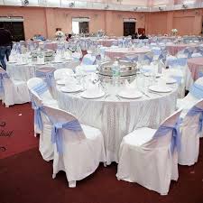 Ciri penting untuk melayani meja untuk makan malam di rumah adalah taplak meja pintar. Hiasan Dan Susunan Meja Makan De Dewan Umairra Ekslusif Facebook