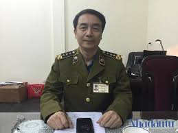 Ông trần hùng, cựu cục phó cục quản lý trị trường, tổ trưởng 1444 tổng cục quản lý thị trường (bộ công thương), bị bắt với cáo buộc liên quan vụ án in 3,2 triệu cuốn sgk giả. Bá»™ Cong ThÆ°Æ¡ng Phe Binh Lanh Ä'áº¡o Quáº£n Ly Thá»‹ TrÆ°á»ng Vi Pháº¡m Vá»¥ Con CÆ°ng