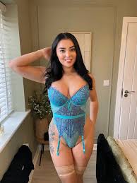 sxsha OnlyFans - Creator Profile - Fleshbot HD phone wallpaper