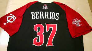 Find jose berrios stats, rankings, fantasy points, projections, and player rating with lineups. Mlb Exclusive Jose Berrios Bp Used Jersey From The 2015 Mlb All Star Futures Game July 12 2015 Jb017511 Mlb Auctions