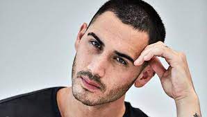 Serie gratis de oscuro deseo: Oscuro Deseo Por Que Alejandro Speitzer Dice Que La Television Mexicana Es Muy Doble Cara Dark Desire Netflix Series Tv Mexico Video Fama Mag