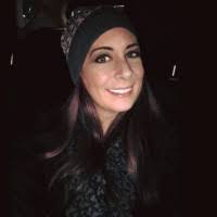 Jenny Collette's Instagram, Twitter & Facebook