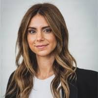 Emily Waxman's Instagram, Twitter & Facebook