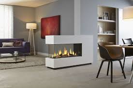 Bildergebnis Fur Moderne Kamine Als Raumteiler Kamin Wohnzimmer Gaskamin Und Tv Kamin