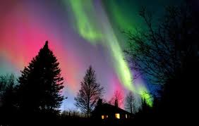 Pin By Susan Doran Bourassa On Future Home See The Northern Lights Northern Lights Apostle Islands