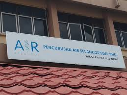 (juga dikenali sebagai indah water atau iwk) merupakan syarikat pembetungan dan pengurusan sisa kumbahan malaysia. Luas Glycerine Dumping Causes Foamy Water Kills Fish Near Rawang Malaysia Malay Mail