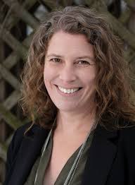 Courtney Riggle's Instagram, Twitter & Facebook