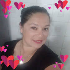 Hola algún fotógrafo para recien nacido? Recomendación? Gracias.