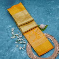 Gold Kanchi Pattu Saree With Yellow Background Mugdha Kanjeevaram Sarees Yellow Background Saree Wedding Bridal Saree