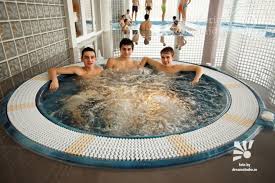 Evoluția construcției complexului complex perla residence. Cazare La Hotel Perla Din BÄƒile 1 Mai Descoperimromania Ro