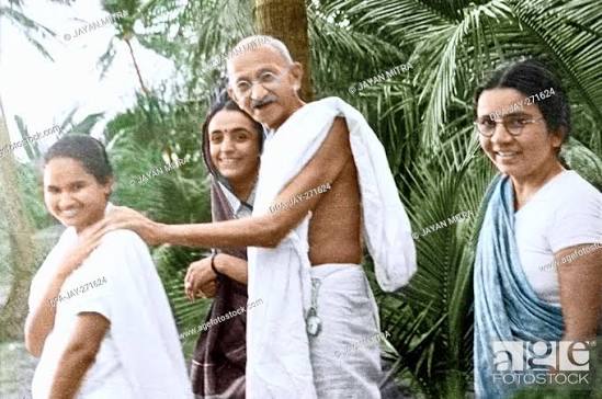 Mahatma Gandhi with Sumati Morarjee at Juhu Beach, Mumbai in May 1944.