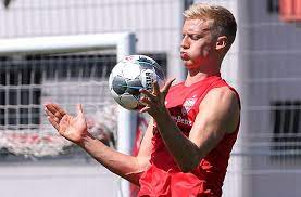Latest on psv eindhoven defender timo baumgartl including news, stats, videos, highlights and more on espn. Ex Spieler Des Vfb Stuttgart Timo Baumgartl Erklart Seinen Weggang Vfb Stuttgart Stuttgarter Nachrichten