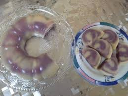Biasanya apa yang kamu lakukan? Resep Puding Agar Agar Roti Tawar Enak Sederhana