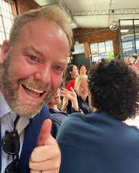 At yesterdays @iheartradioau podcast lunch I got a couple of great selfies  with @ryansheltonography from @theimperfectspodcast. Which angle is best??