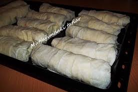 yesil mercimekli borek onceki gun misafirlerim icin yaptigim yesil mercimekli boregin ic malzemesini misafirlerim once kiymali zannet yemek gida tatli