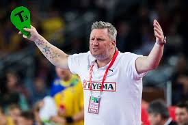 Förbundskapten kristján andrésson har en trupp på 16 herrspelare som skall representera sverige i det svenska handbollslandslaget herrar har varit samspelt och trots en tuff grupp lyckades landslaget sluta två, före bahrain men efter danmark i kvalet. Har Ar Danska Truppen En Av Storfavoriterna I Vm Handbollskanalen