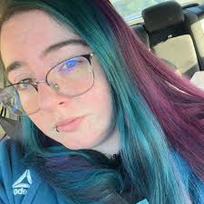 𝗙𝗼𝗿 𝘁𝗵𝗲 𝗺𝗼𝗺𝘀 𝘄𝗵𝗼 𝘄𝗲𝗮𝗿 𝘁𝗵𝗲𝗶𝗿 𝗹𝗼𝘃𝗲 𝗯𝗼𝗹𝗱𝗹𝘆  𝗮𝗻𝗱 𝗽𝗿𝗼𝘂𝗱𝗹𝘆.This ring symbolizes the vibrant colors of autism  awareness and celebrates the unwavering strength and devotion of a mother  to her star child.