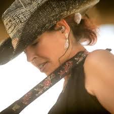 Andy Halsey's Instagram, Twitter & Facebook