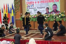 Ari nie kitorang ader ari graduasi tahun 6 ngan form 3. Majlis Graduasi Tahun 6 Dan Pra Sekolah Skrm 2016 Sk Rampayan Menggatal Kota Kinabalu