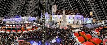Barbara schöfnagel, în parteneriat cu municipalitatea sibiană. Primul Targ De CrÄƒciun Din Romania S A Deschis Azi La Sibiu IatÄƒ Ce PoÅ£i Face Acolo