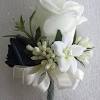 Textural and dimensional wildflower wedding bouquet and a matching crown. Https Encrypted Tbn0 Gstatic Com Images Q Tbn And9gcrrv9as98oxsemgwrd 70b9bh5ji Ob5tobzyivv1suwhyt32ju Usqp Cau