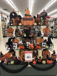 Pin By Courtney Landwermeyer On Hobby Lobby Displays Halloween Wall Decor Hobby Lobby Fall Decor Vintage Halloween Decorations