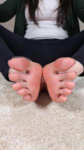 Asiansolequeen feet
