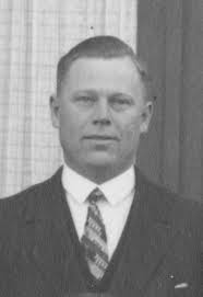 Hermann Dölling, Uetersener Bürgermeister 1933-1945 (NSDAP)