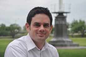 Pictures of Dwier Brown