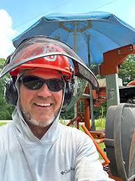 Free fall chainsaw operator jobs in southeast Tennessee?