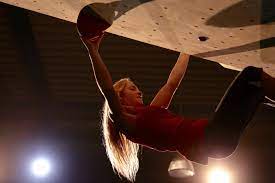 Roxana roșu | it's peaceful here in the deep. Roxana Wienand Und Tassilo Hufnagel Gewinnen Die 2 Hessisch Dynomite Kletterszene Com