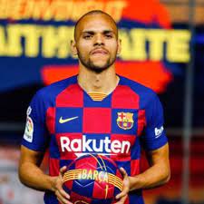Game log, goals, assists, played minutes, completed passes and shots. Martin Braithwaite Martinbraith Twitter
