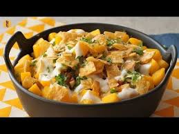 Achari Chana Chaat Recipe By Food Fusion Ramzan Special Recipe Youtube Chana Chaat Recipe Chaat Recipe Ramzan Special Recipes