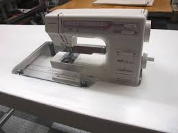 Diy Sew Steady Table Great Idea Sewing Room Inspiration Diy Sewing Table Sewing Table