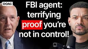 Laurie Poore's Instagram, Twitter & Facebook